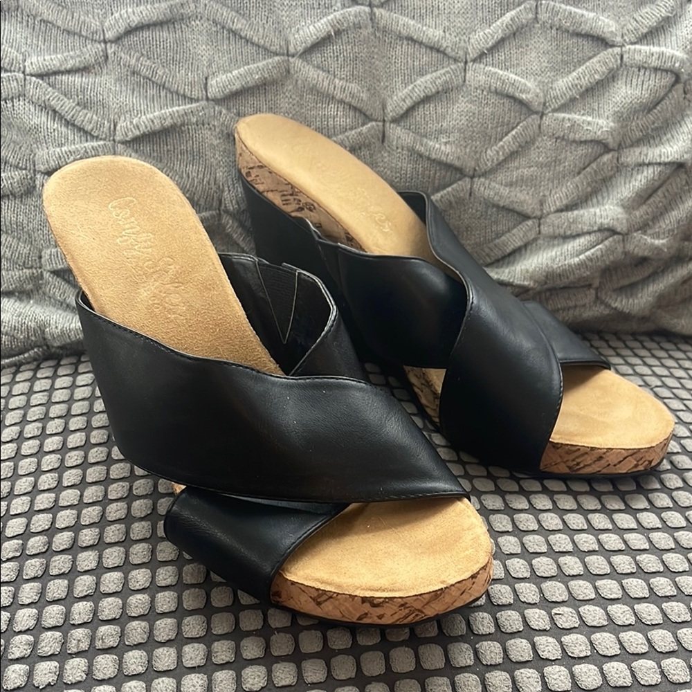 Women's Black Faux Leather Wedge Sandals NEW Size 10